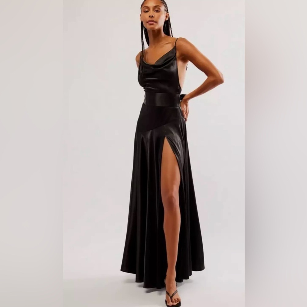 Bronx & Banco x Free People Leo Gown **NO BELT, Size Small (4). (V)